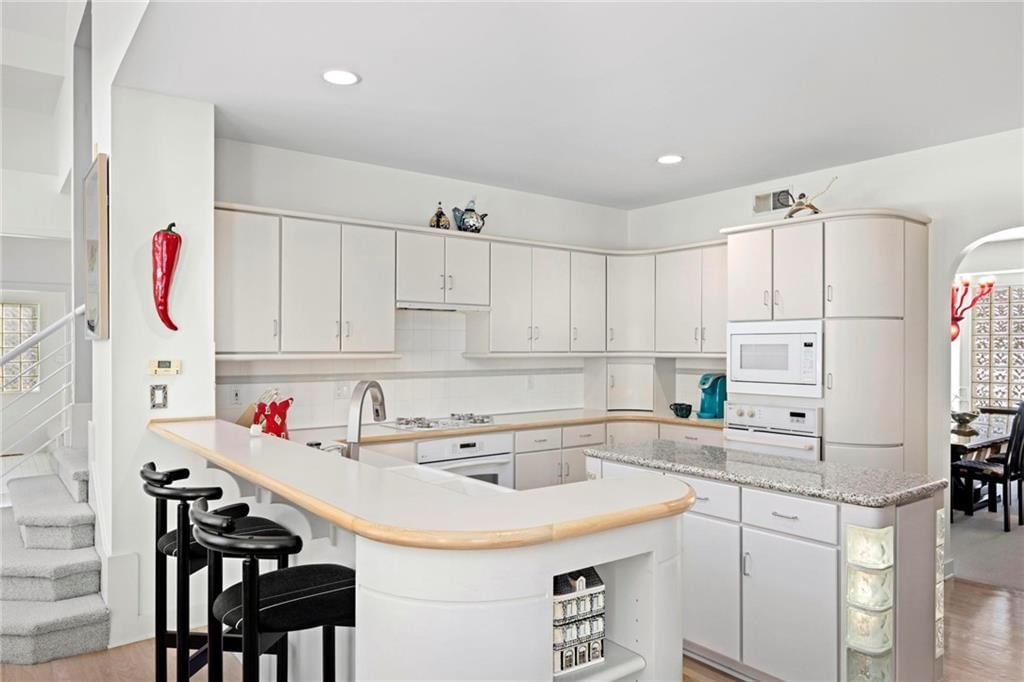 2112 W 117th Street — photo 19