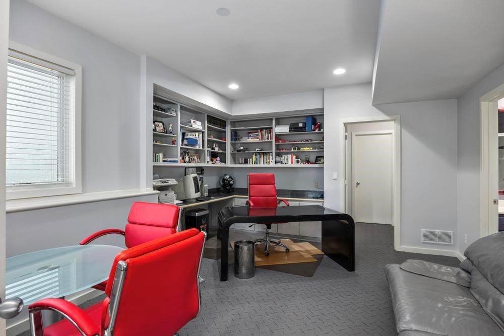 2112 W 117th Street — photo 47