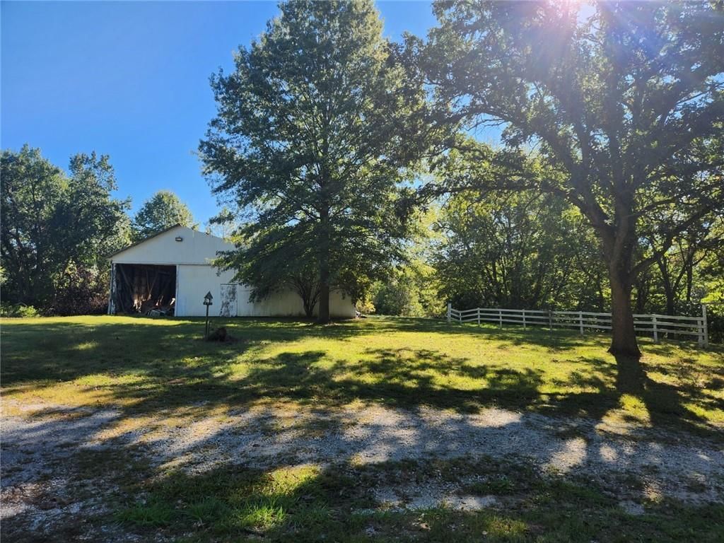 14801 Hamilton Road — photo 41