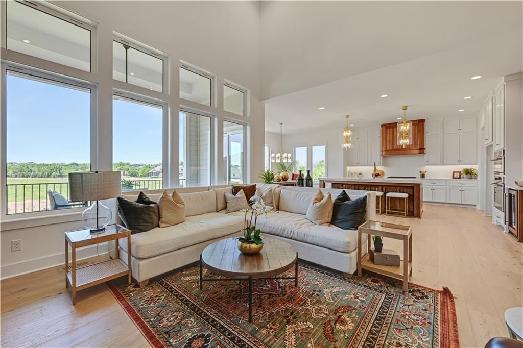 17308 Earnshaw Street — photo 13