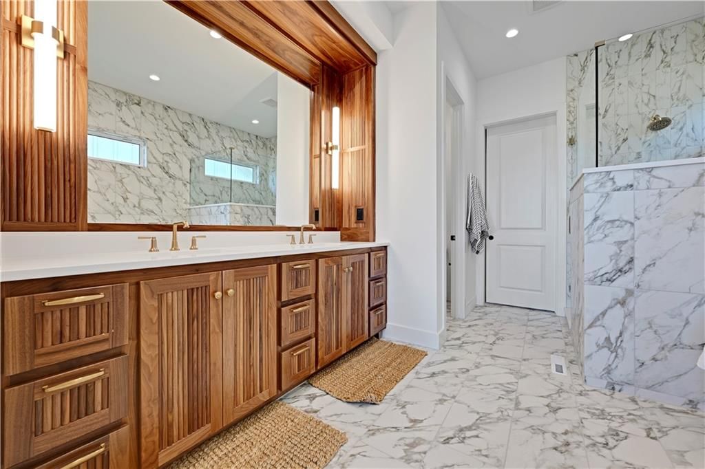 17308 Earnshaw Street — photo 27