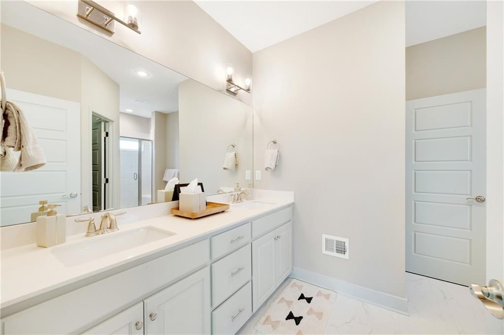 9333 N Belton Avenue — photo 21