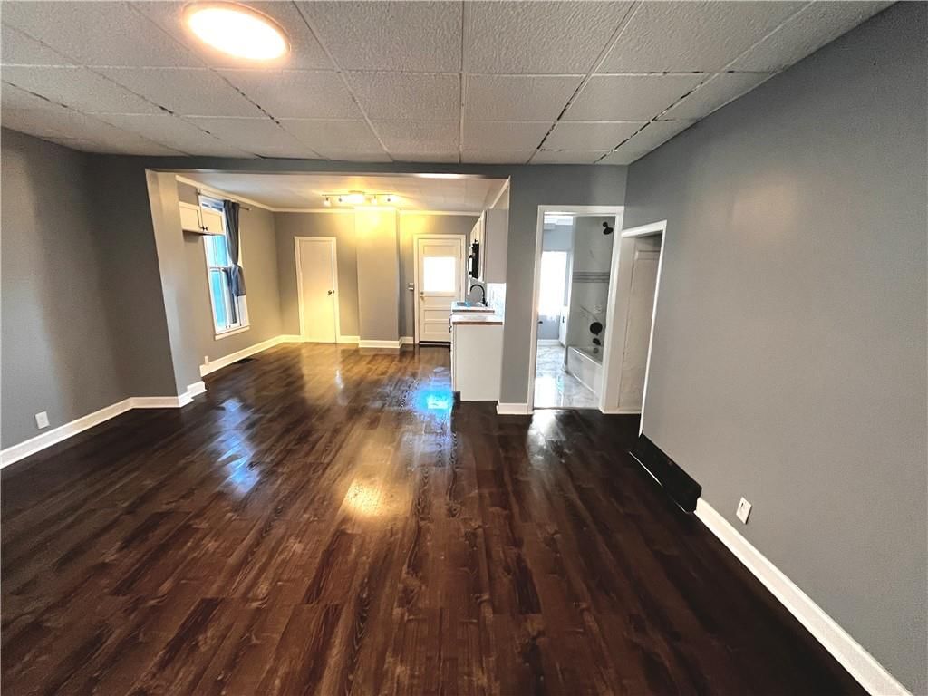 2329 Jarboe Street — photo 5
