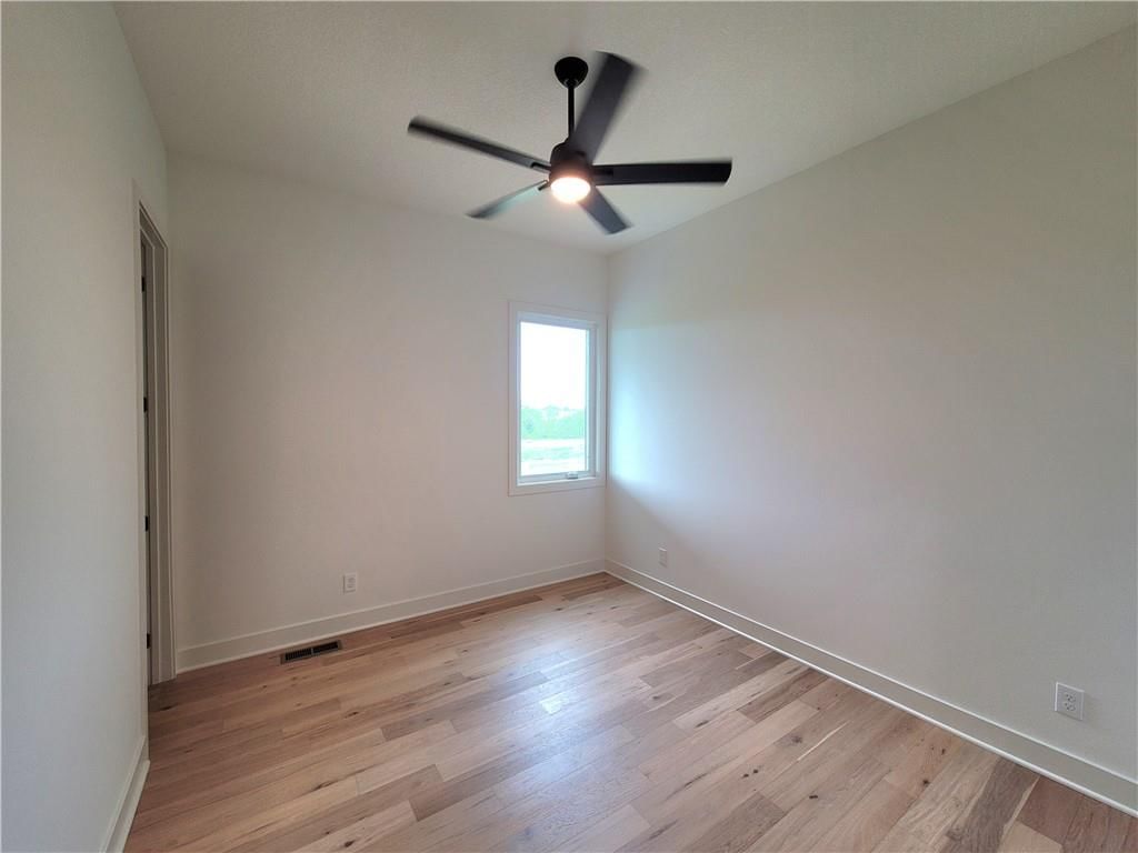 18236 Earnshaw Street — photo 21