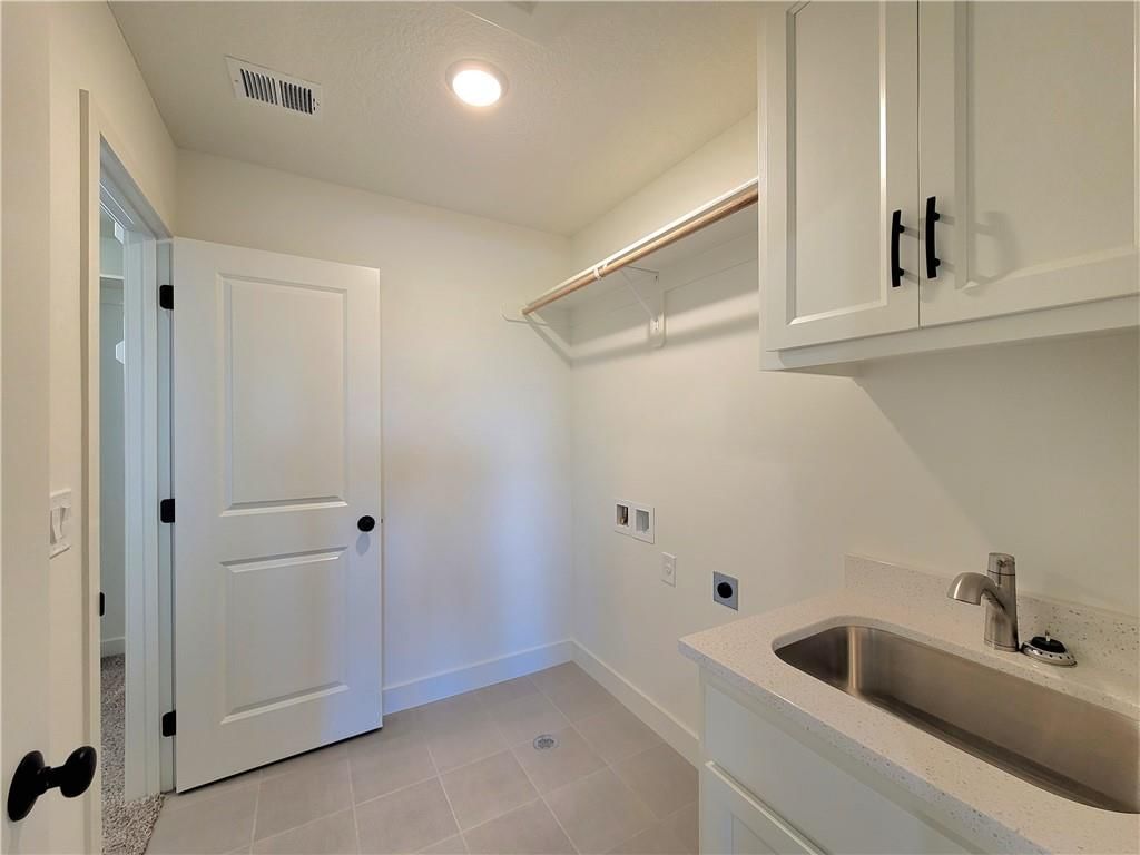 18236 Earnshaw Street — photo 41