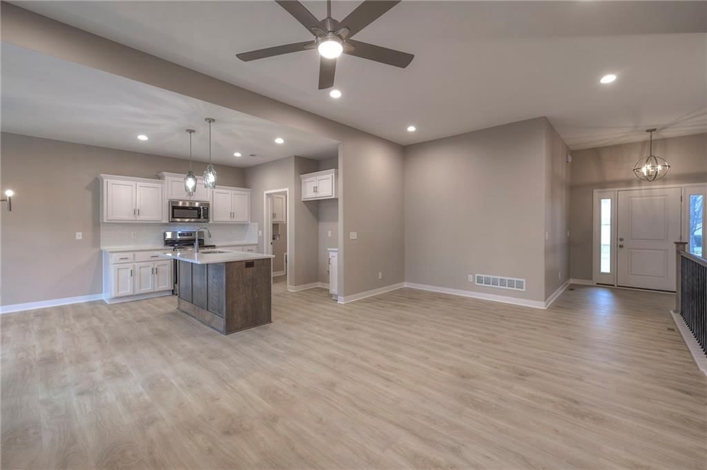 107 N Carriage Meadows Trail — photo 8