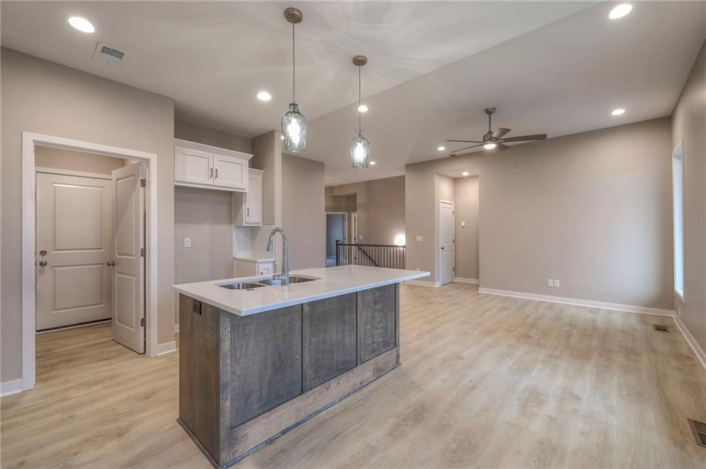 107 N Carriage Meadows Trail — photo 12