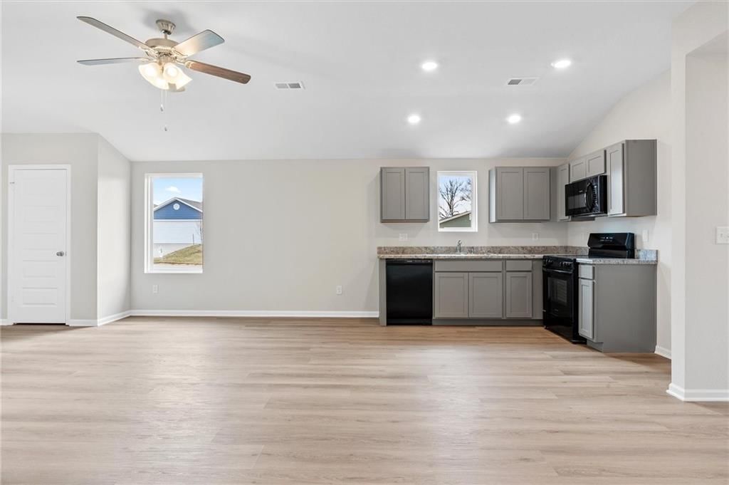 394 Park Hill Drive — photo 9