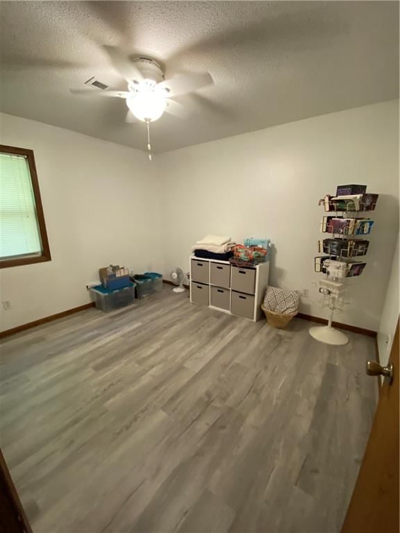 111 W 9TH Street — photo 12