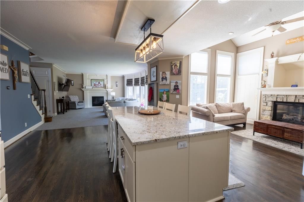 6408 N Spruce Avenue — photo 13