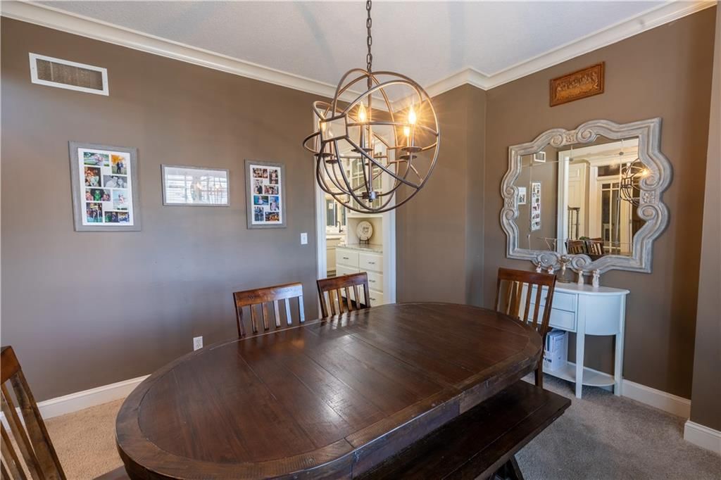 6408 N Spruce Avenue — photo 18