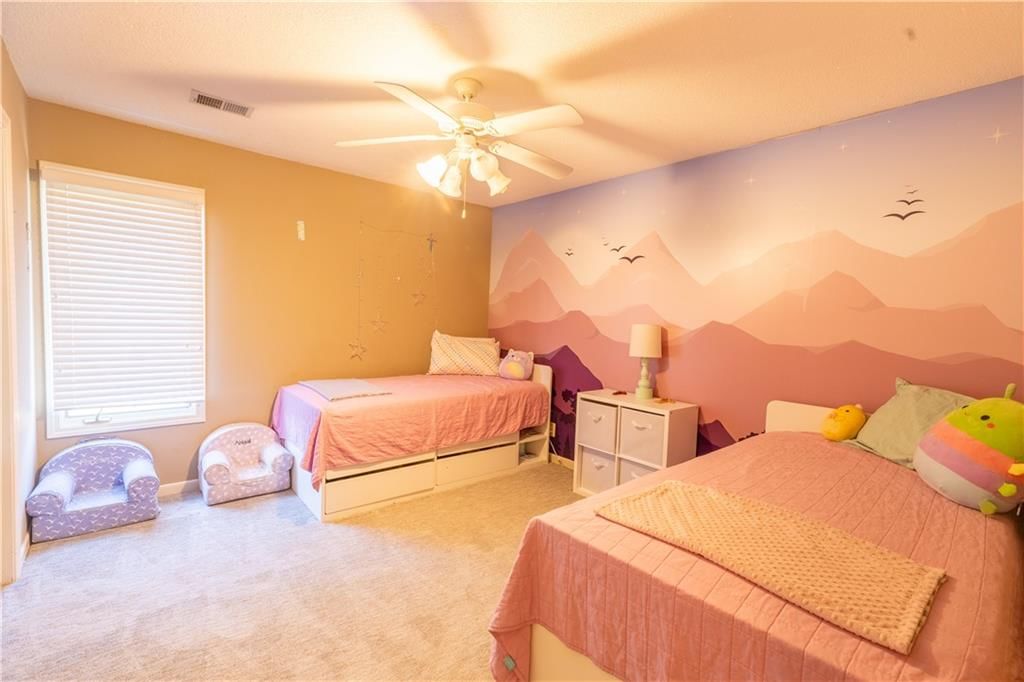 6408 N Spruce Avenue — photo 28