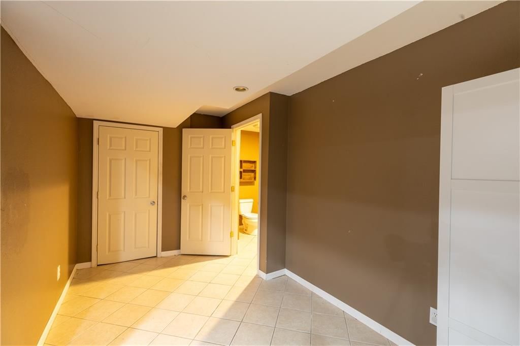 6408 N Spruce Avenue — photo 42