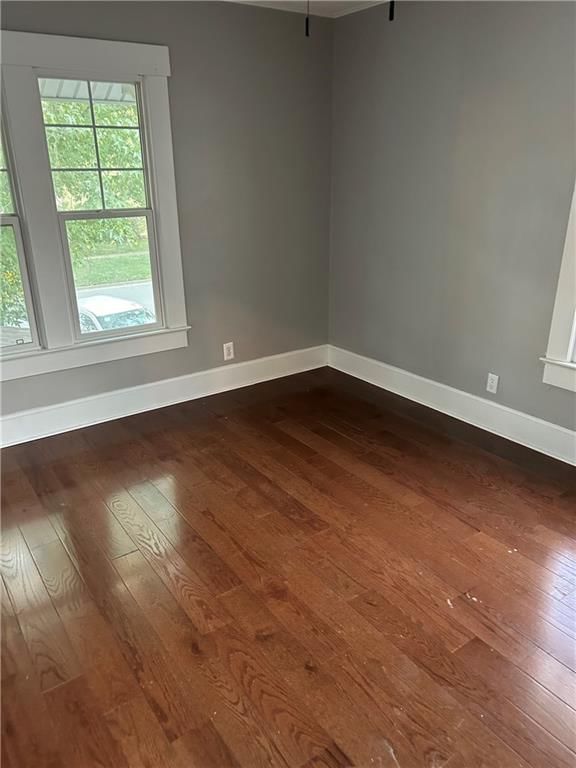 605 S Lafayette Avenue — photo 25