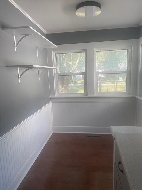 605 S Lafayette Avenue — photo 42