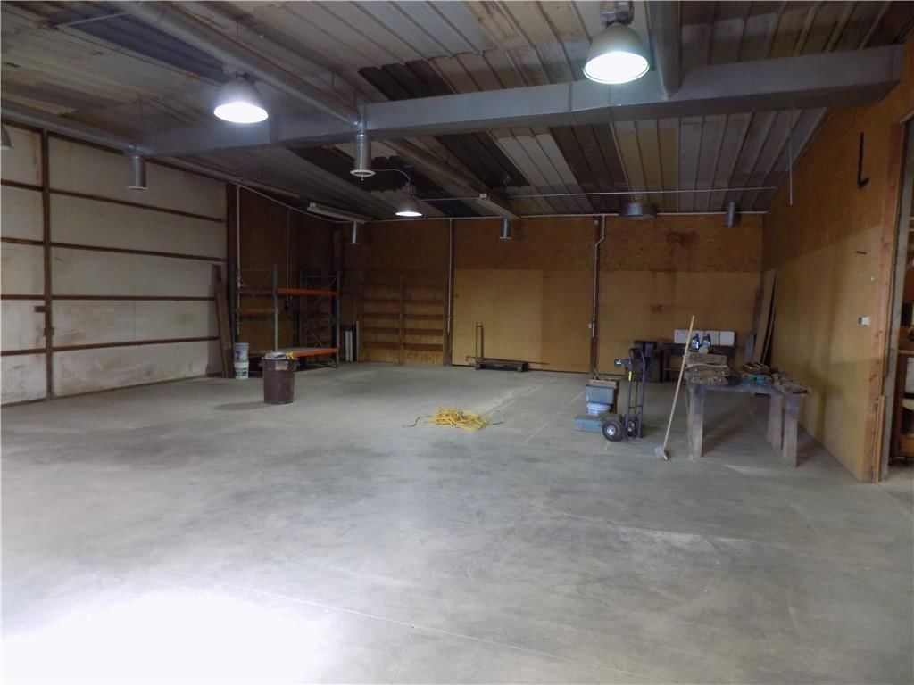25141 Pressonville Road — photo 32