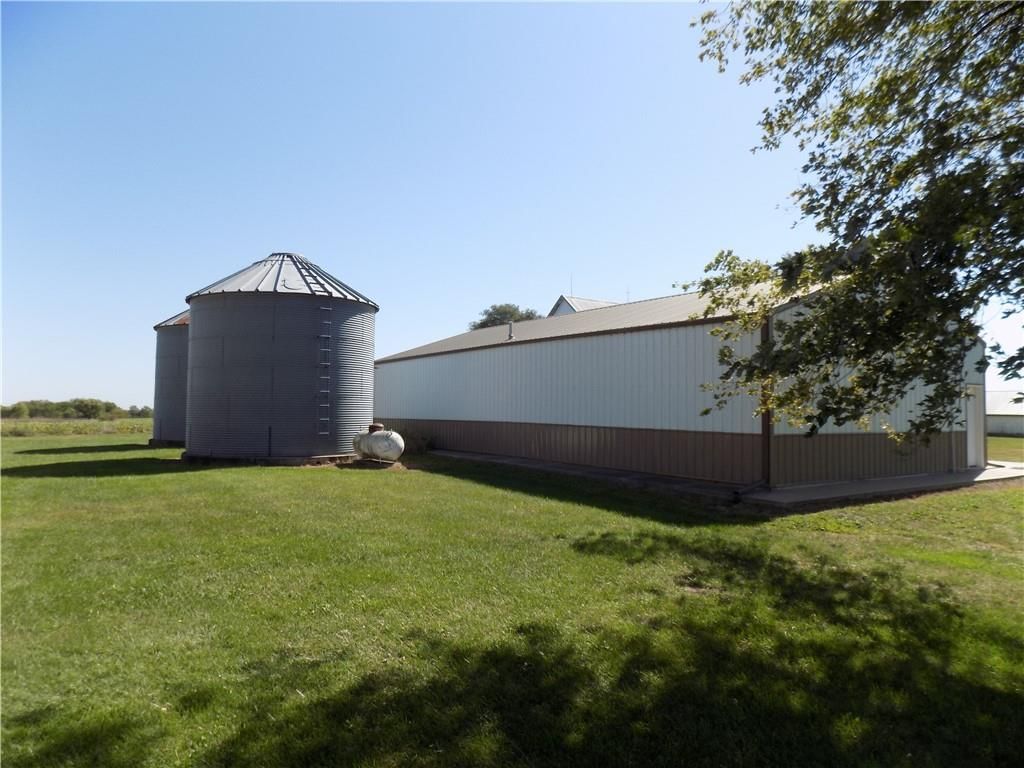 25141 Pressonville Road — photo 41