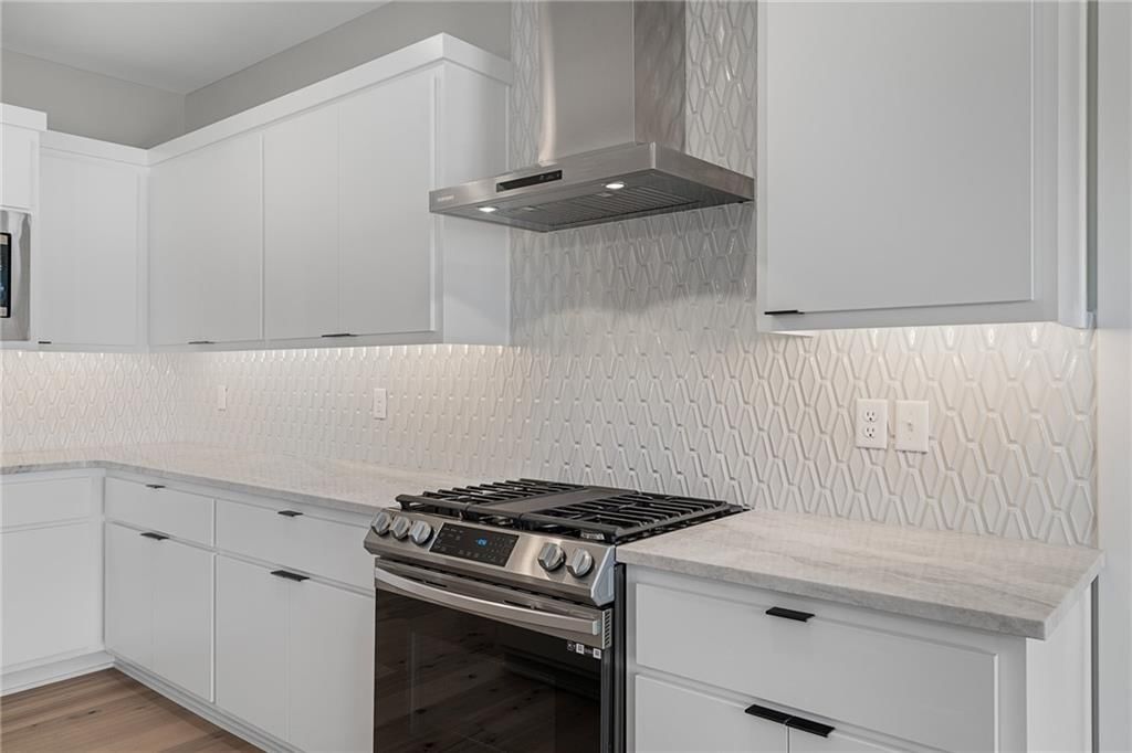 25102 W 90th Terrace — photo 16