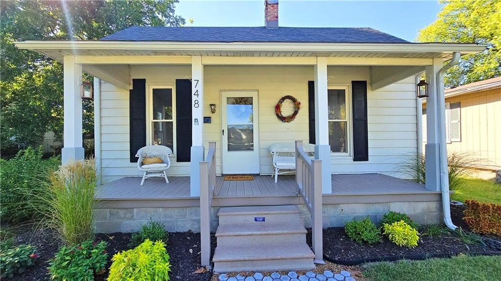 748 S Lowman Street — photo 8