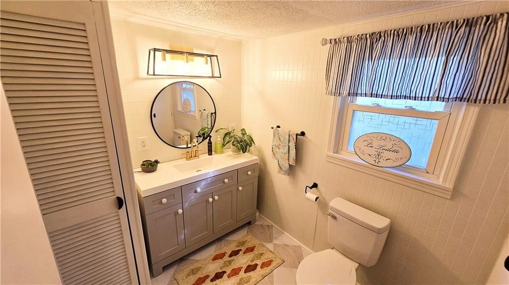 748 S Lowman Street — photo 17