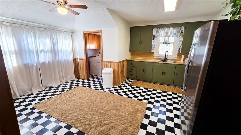 748 S Lowman Street — photo 20