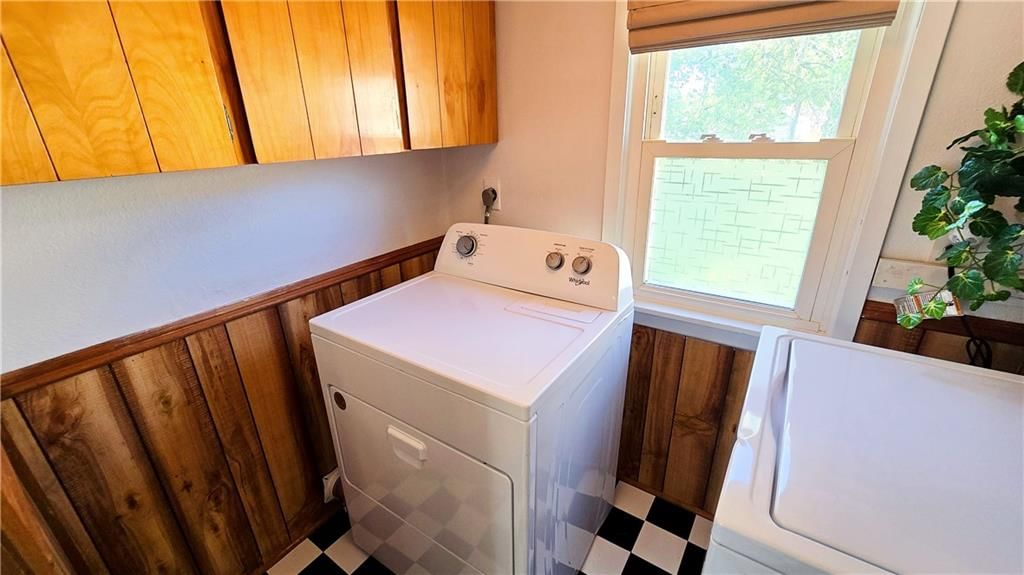 748 S Lowman Street — photo 26