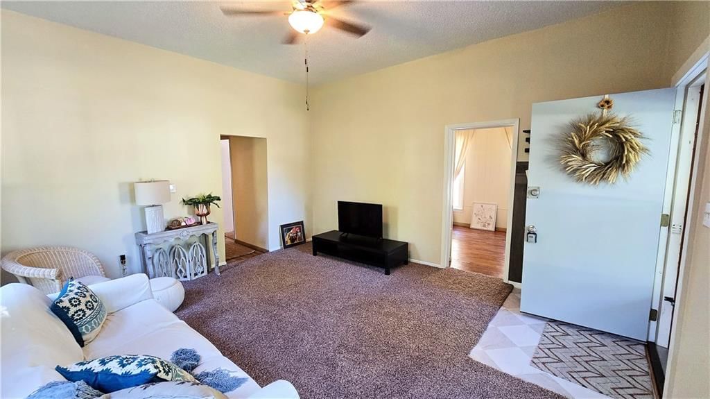 748 S Lowman Street — photo 39