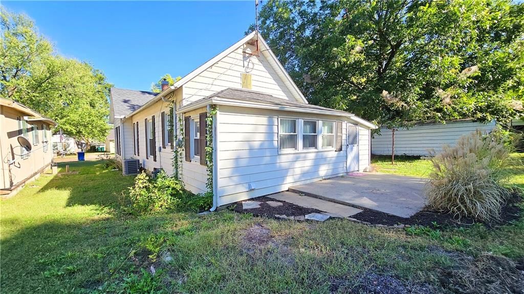 748 S Lowman Street — photo 47