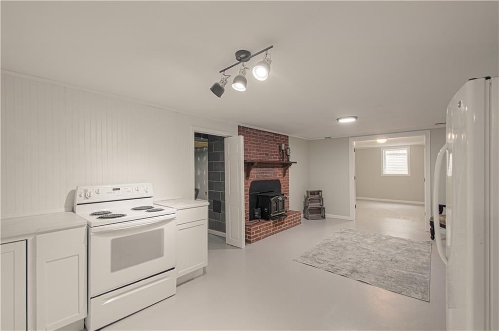 2906 N 80th Street — photo 23