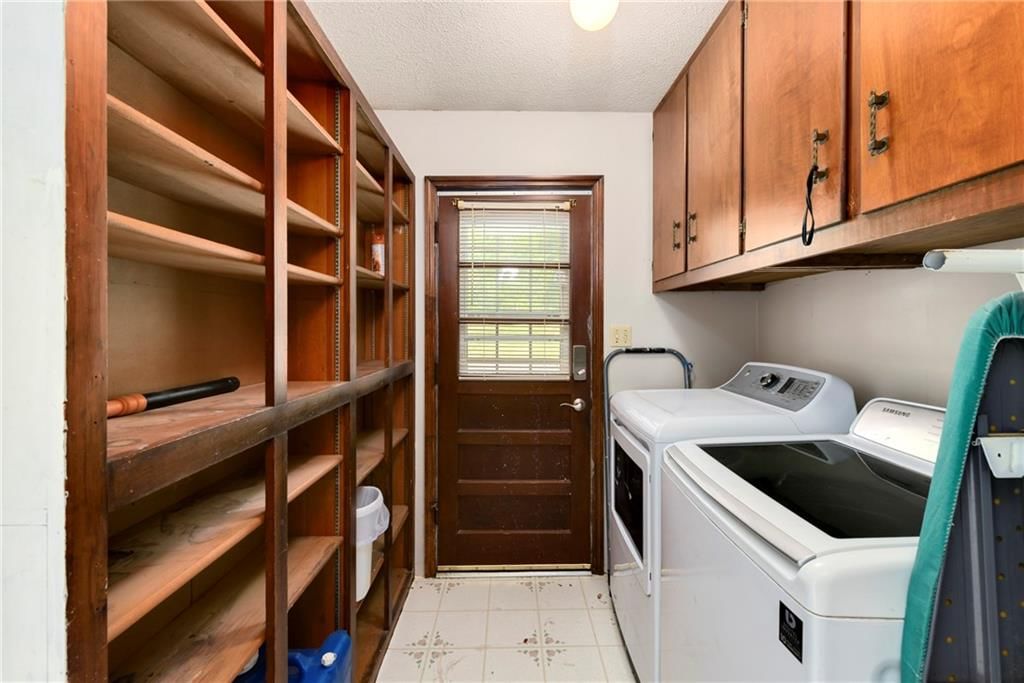 1940 Vilas Street — photo 12