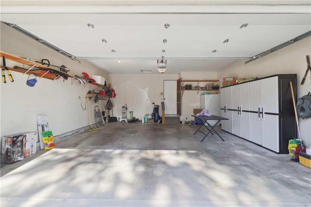 302 W 32nd Street — photo 30