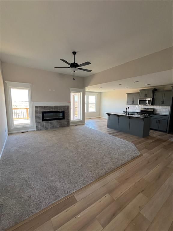 9417 N HARDEN Avenue — photo 8