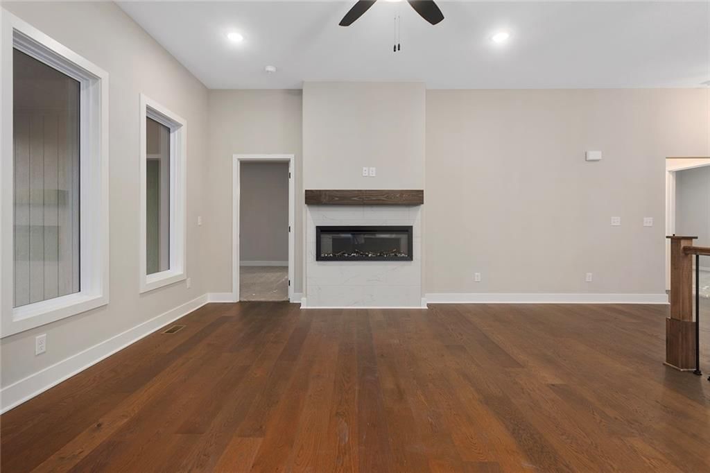 217 SW Chelmsford Drive — photo 9