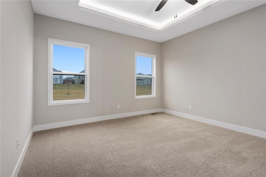 217 SW Chelmsford Drive — photo 18