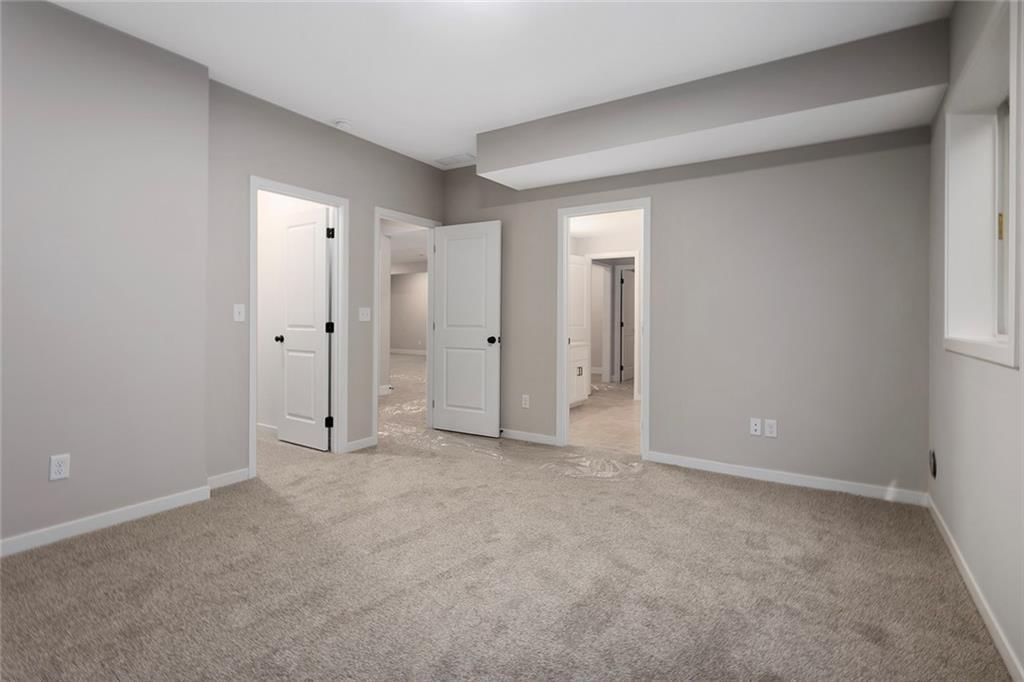 217 SW Chelmsford Drive — photo 32