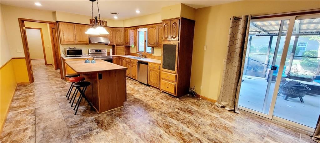 1516 E Lincoln Street — photo 4
