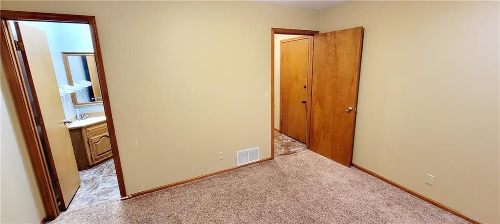 1516 E Lincoln Street — photo 23