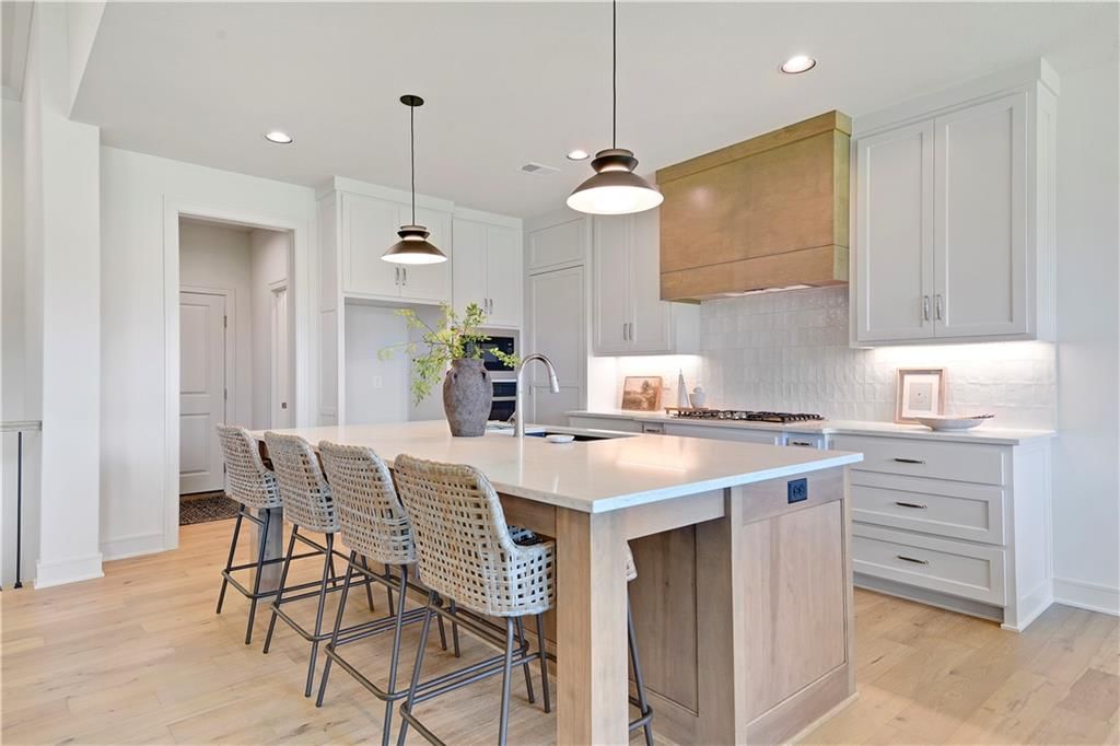 22063 W 100th Terrace — photo 15