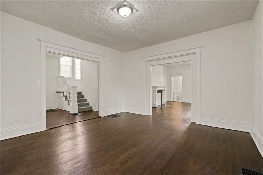 515 Spruce Avenue — photo 9