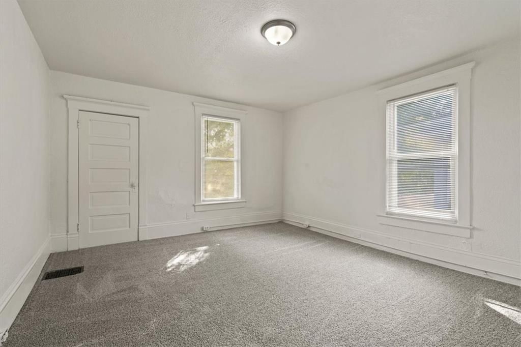 515 Spruce Avenue — photo 20