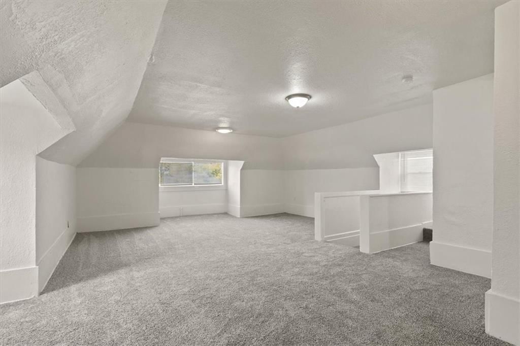 515 Spruce Avenue — photo 23