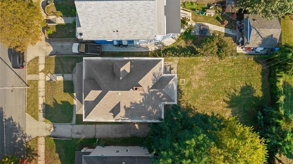 515 Spruce Avenue — photo 30