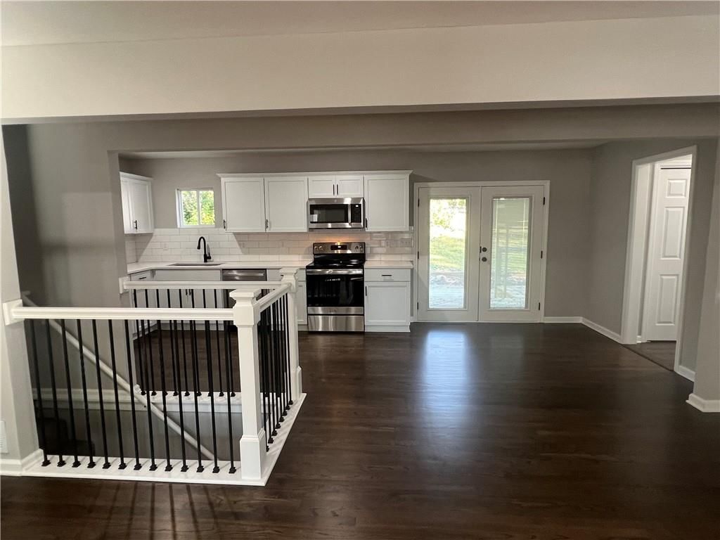 4913 NE Sherwood Drive — photo 9