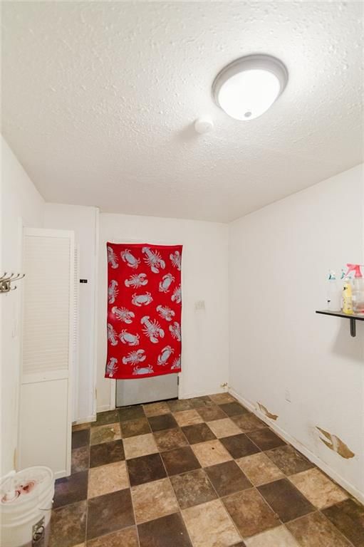 929 N 7th Street — photo 38