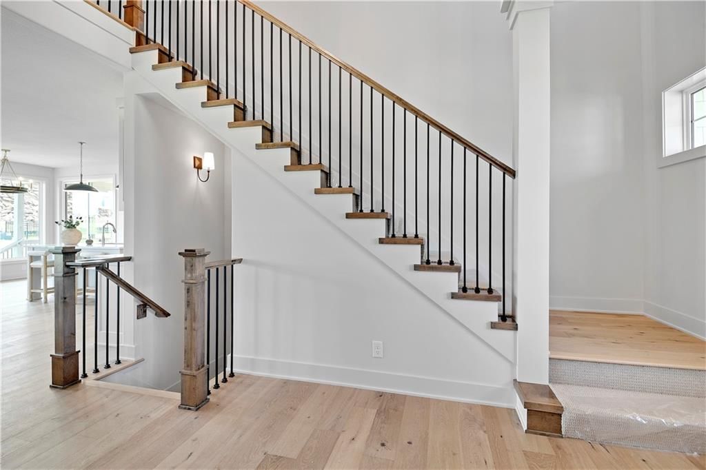 Photo 9 of 43 - 22070 W 100th Terrace