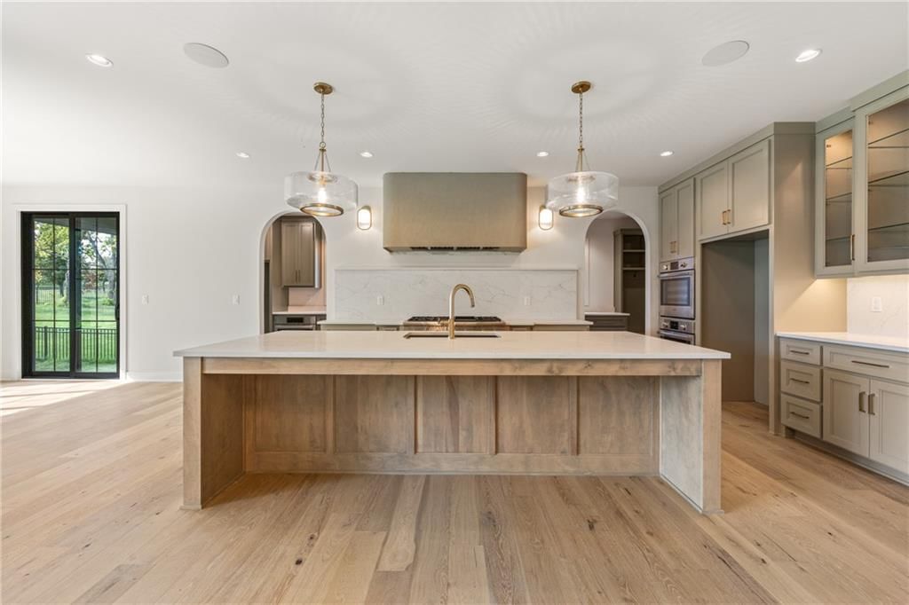 Photo 63 of 92 - 17004 Parkhill Street