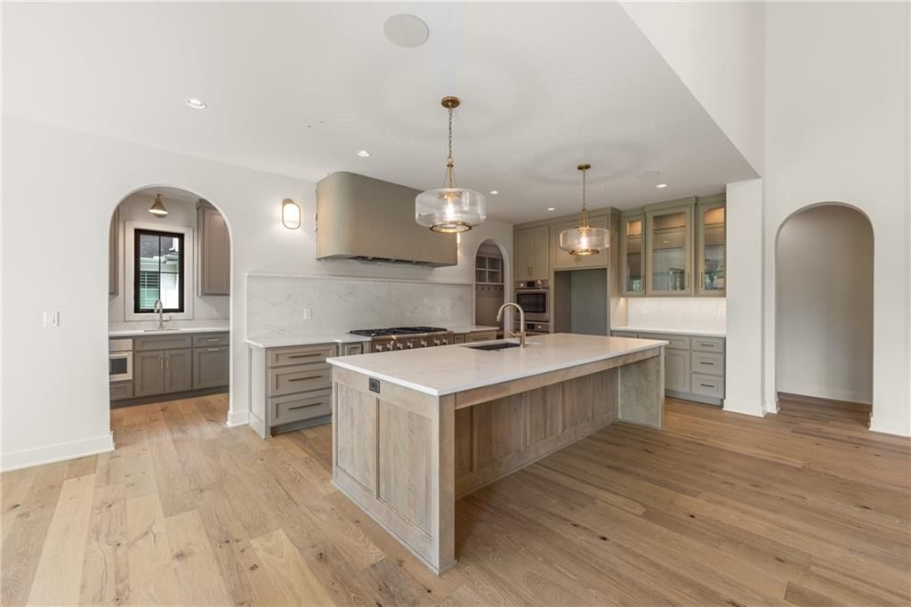 Photo 67 of 92 - 17004 Parkhill Street