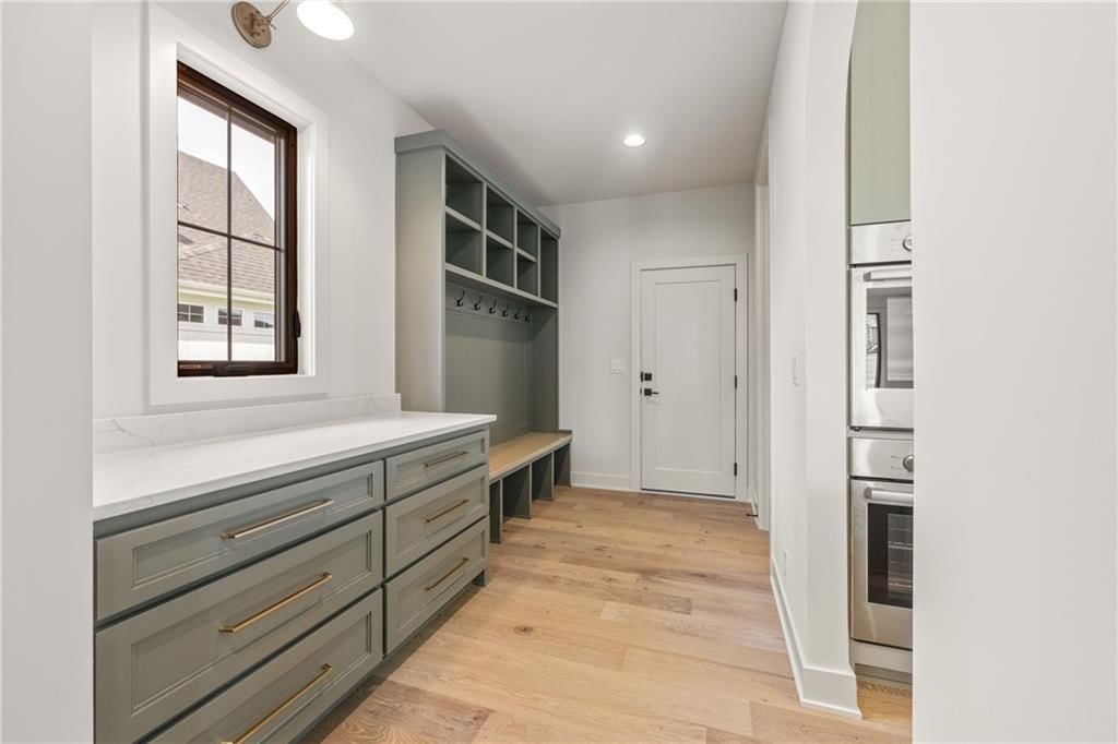 Photo 72 of 92 - 17004 Parkhill Street