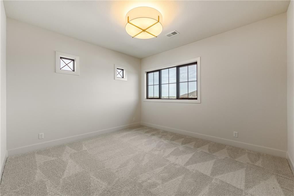 Photo 83 of 92 - 17004 Parkhill Street