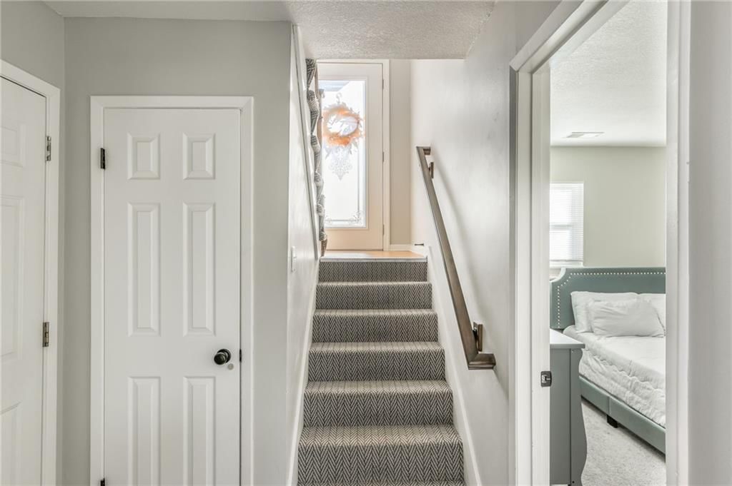 10110 W 95th Street — photo 24